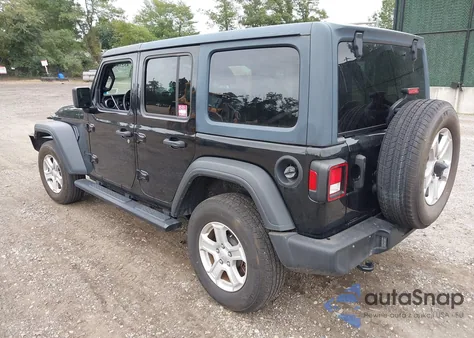 2021 Jeep Wrangler Unlimited Sport S 4X4 z USA, uszkodzony, nr VIN 1C4HJXDG9MW853726